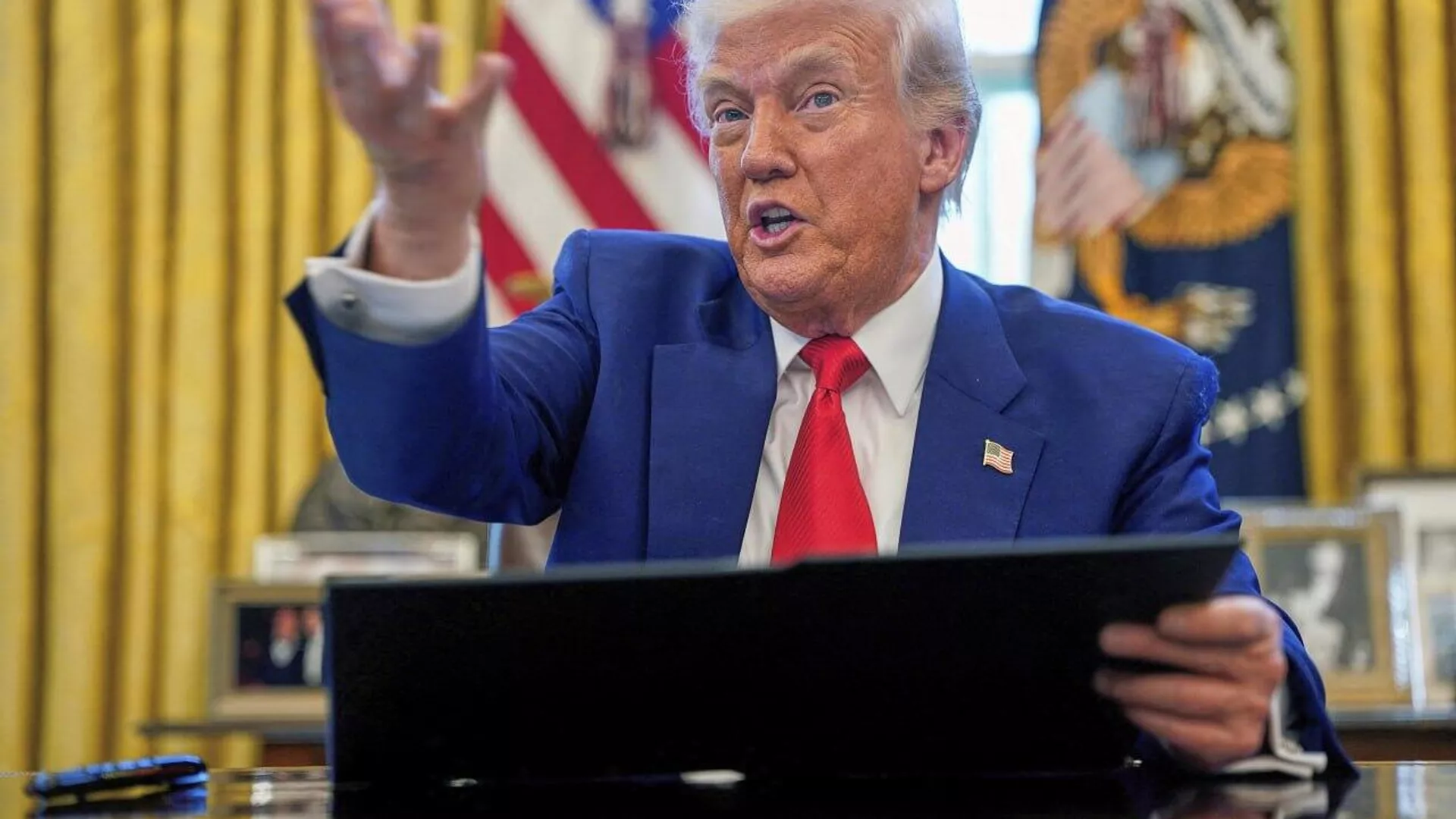 Trump manifiesta su apoyo a los ataques de Israel contra objetivos en territorio iraní - Sputnik Mundo, 1920, 13.06.2025