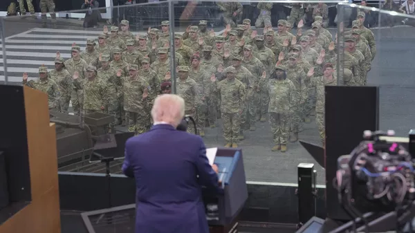 Desfile militar en Estados Unidos - Sputnik Mundo