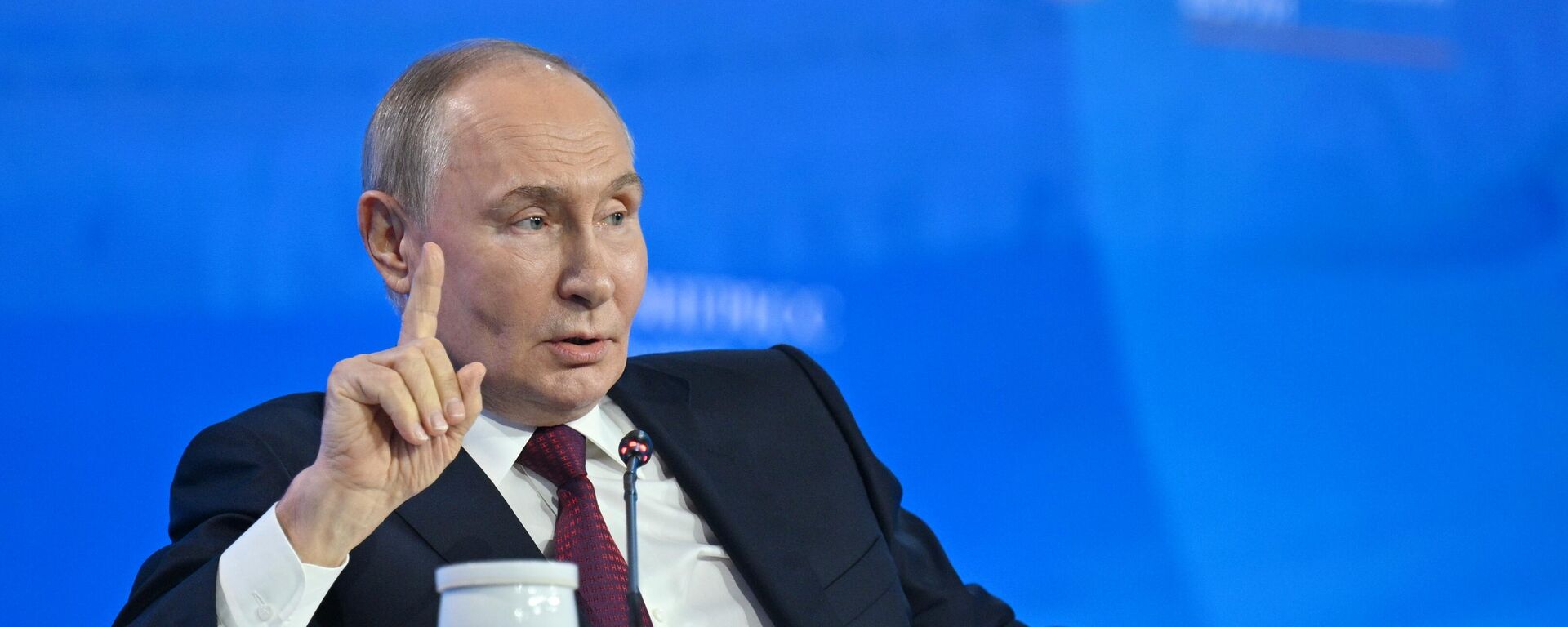 Vladímir Putin, presidente de Rusia - Sputnik Mundo, 1920, 18.06.2025