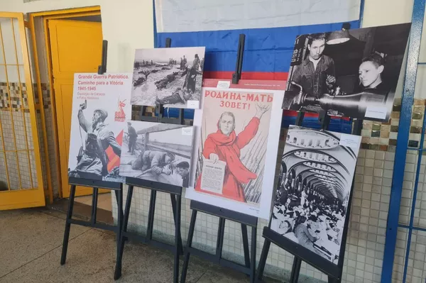Carteles y fotografías soviéticos de la época de la Gran Guerra Patria. - Sputnik Mundo