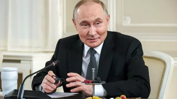 El Kremlin no adapta la agenda de Putin en función de Occidente, sino que son ellos quienes tienen que ajustarla - Sputnik Mundo