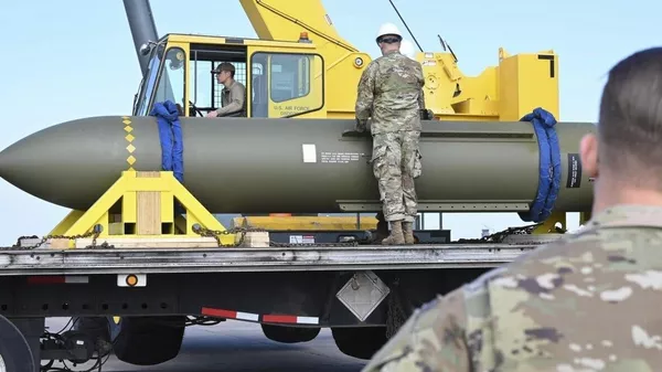 Megabomba GBU-57: el arma con la que EEUU bombardeó las instalaciones nucleares de Irán - Sputnik Mundo