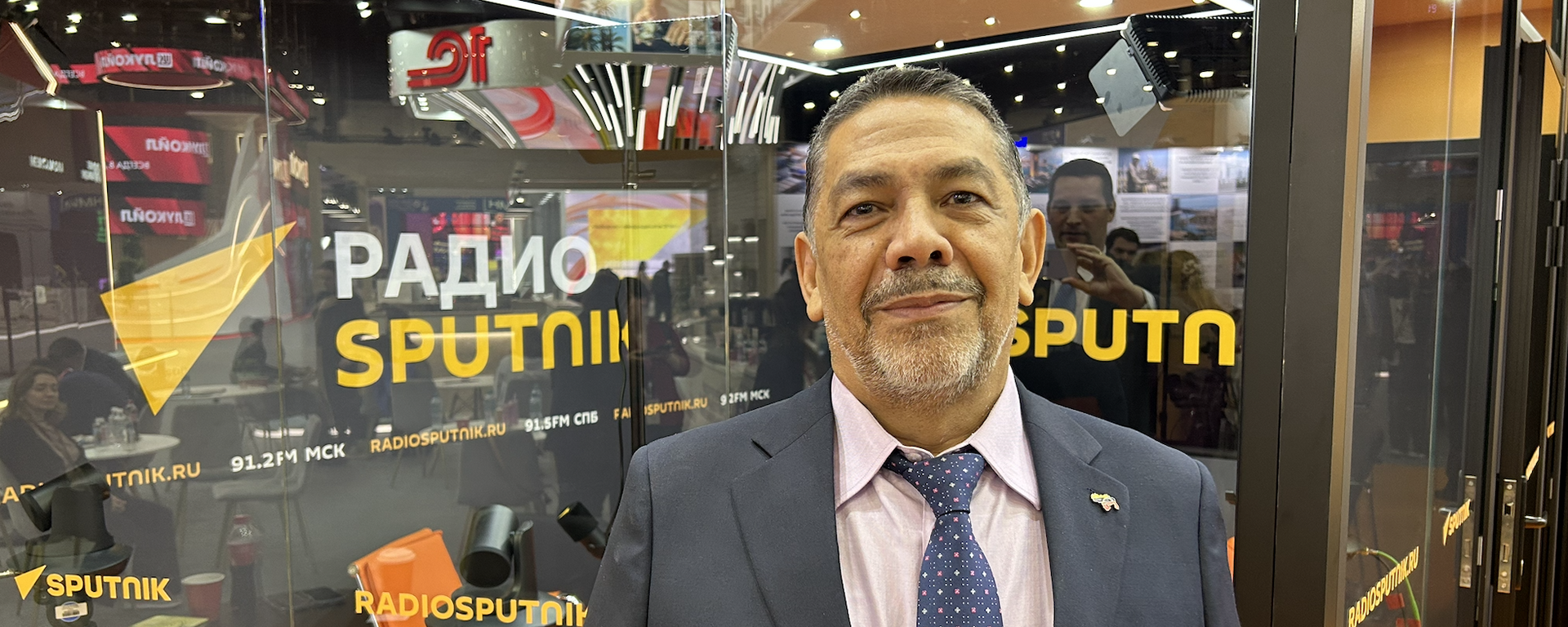 El viceministro de Políticas Antibloqueo de Venezuela, William Castillo - Sputnik Mundo, 1920, 23.06.2025