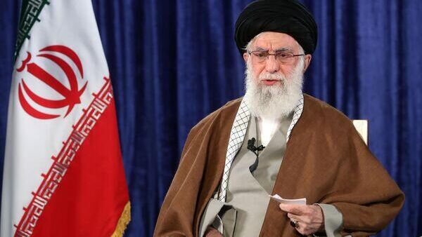 Líder supremo de Irán: No nos someteremos al acoso de nadie - Sputnik Mundo