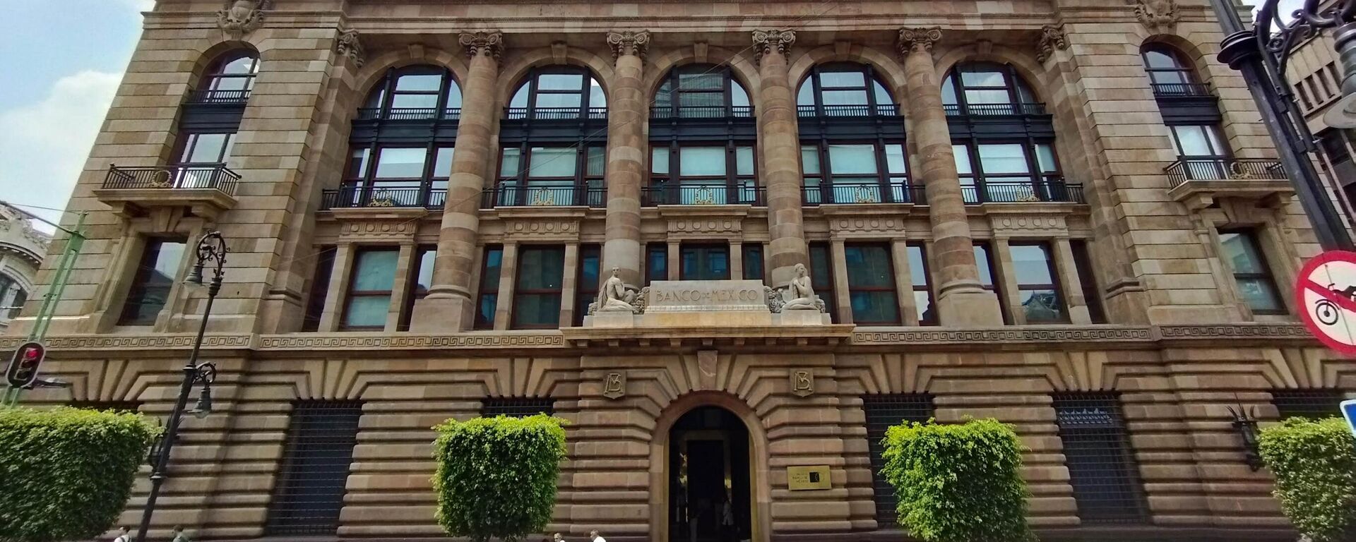 Sede del Banco de México (Banxico). - Sputnik Mundo, 1920, 26.06.2025