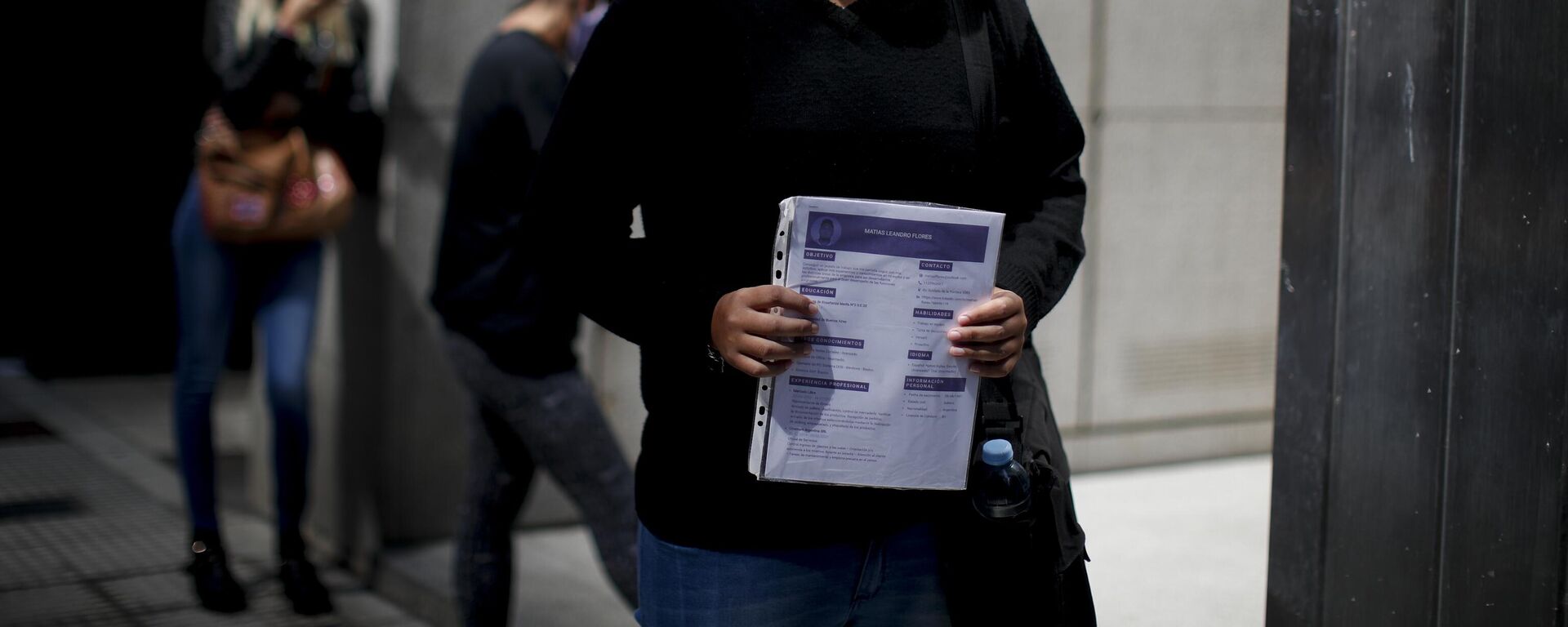 La precarización laboral es un problema latente en Argentina. - Sputnik Mundo, 1920, 27.06.2025