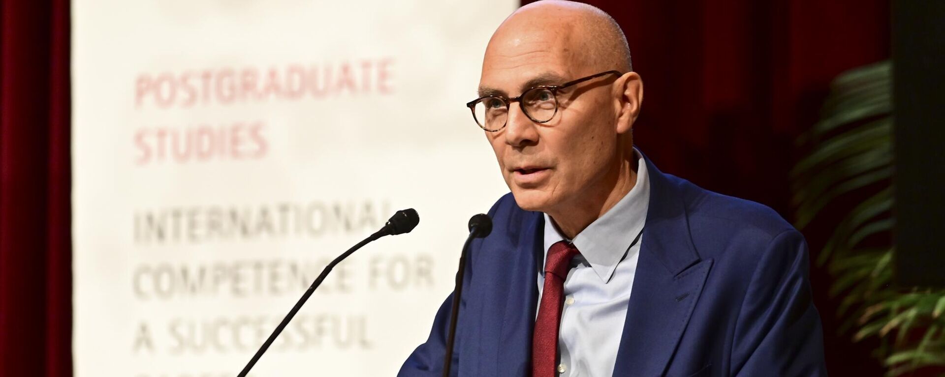 Volker Türk, alto comisionado de la ONU en DDHH. - Sputnik Mundo, 1920, 28.06.2025