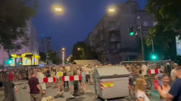 Protestas en Serbia - Sputnik Mundo