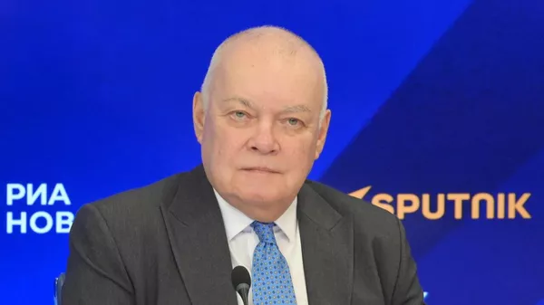 Director general de la casa matriz de Sputnik califica de paso deliberado para empeorar las relaciones interestatales la detención de los corresponsales de la agencia en Azerbaiyán - Sputnik Mundo