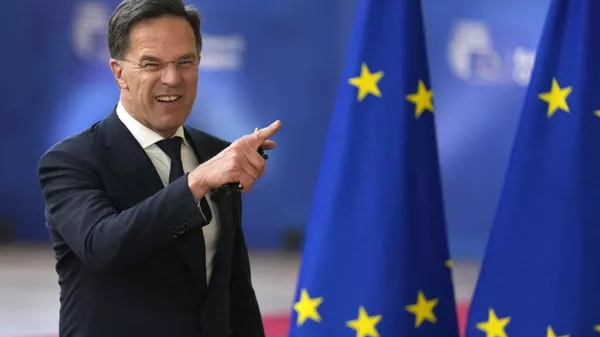 Una persona con autoridad no haría eso: Rutte se desacredita al insultar a Lavrov - Sputnik Mundo