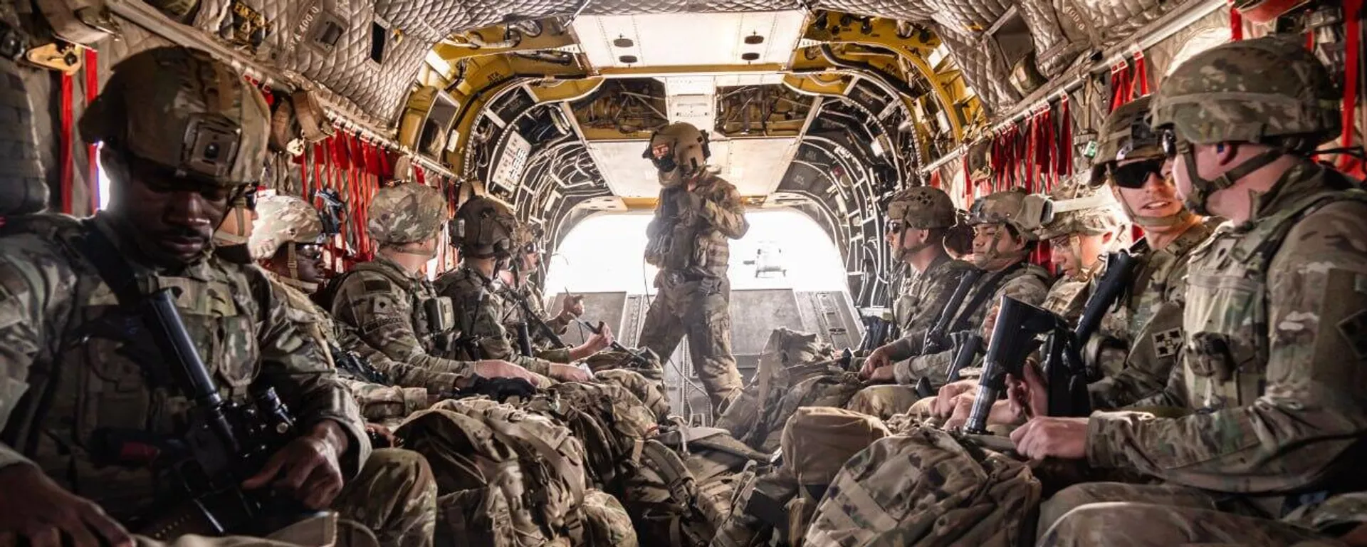 EEUU envía 200 marines a Florida para apoyar labores del ICE - Sputnik Mundo, 1920, 04.07.2025