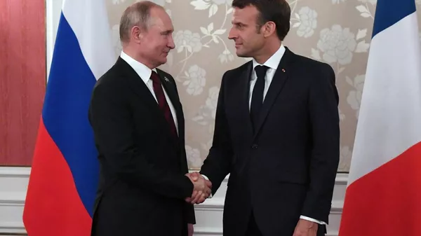 Proceso de trabajo: el Kremlin comenta la conversación entre Putin y Macron - Sputnik Mundo