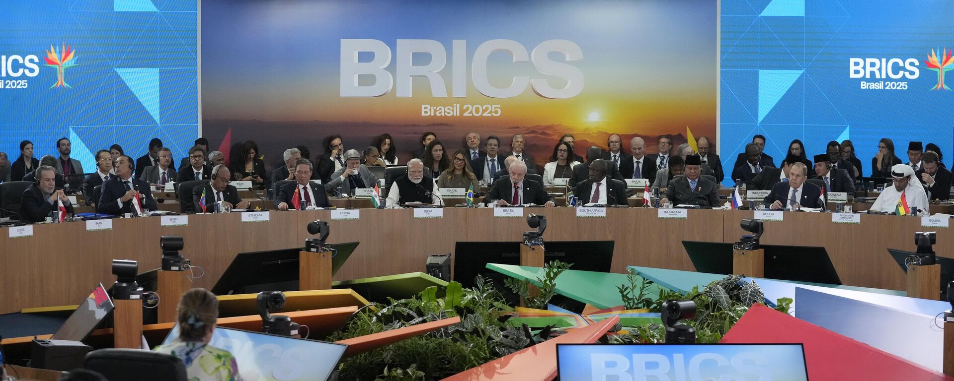 La cumbre de los BRICS se lleva a cabo en Río de Janeiro. - Sputnik Mundo, 1920, 06.07.2025