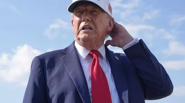 Revés a Trump: un juez bloquea su decreto para no otorgar la ciudadanía de EEUU por nacimiento - Sputnik Mundo