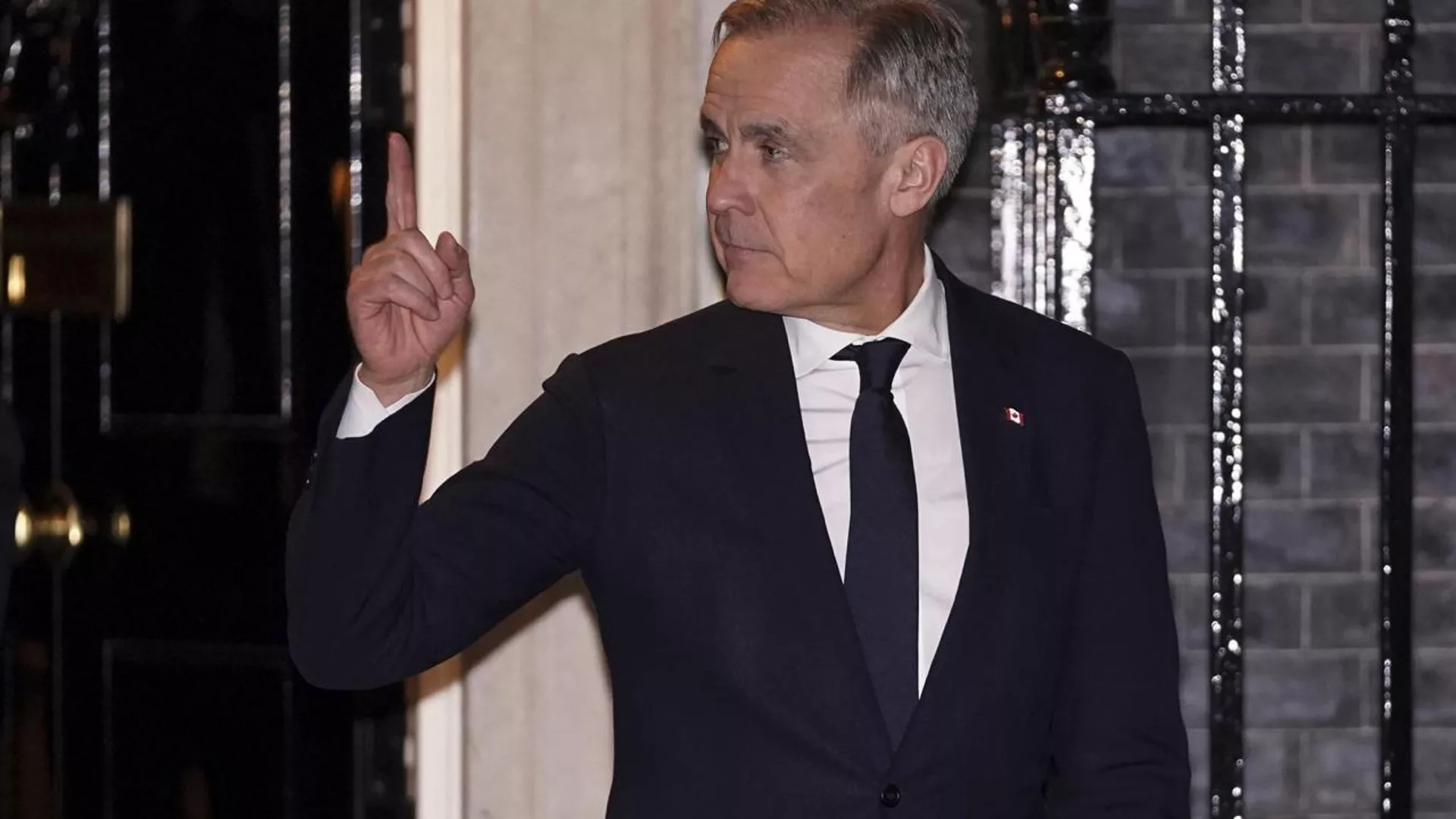 Canadá debe romper con la narrativa de Washington de que China es un socio comercial poco fiable - Sputnik Mundo, 1920, 16.07.2025