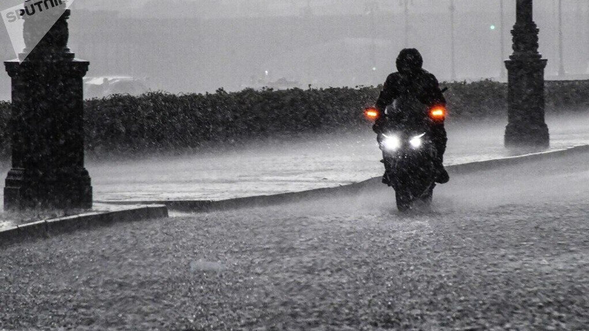 OPS llama a imponer un impuesto al uso de las motocicletas para desincentivar su uso OPS llama a imponer un impuesto al uso de las motocicletas para desincentivar su uso - Sputnik Mundo, 1920, 24.07.2025