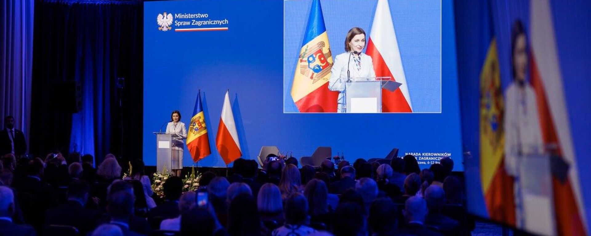 El comportamiento de la presidenta de Moldavia hace imposible la integración de su país con la UE - Sputnik Mundo, 1920, 24.07.2025