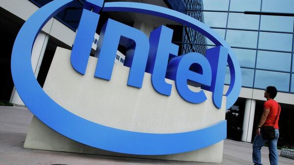 Intel no se expandirá a Europa y recortará el 15% de su planta laboral - Sputnik Mundo