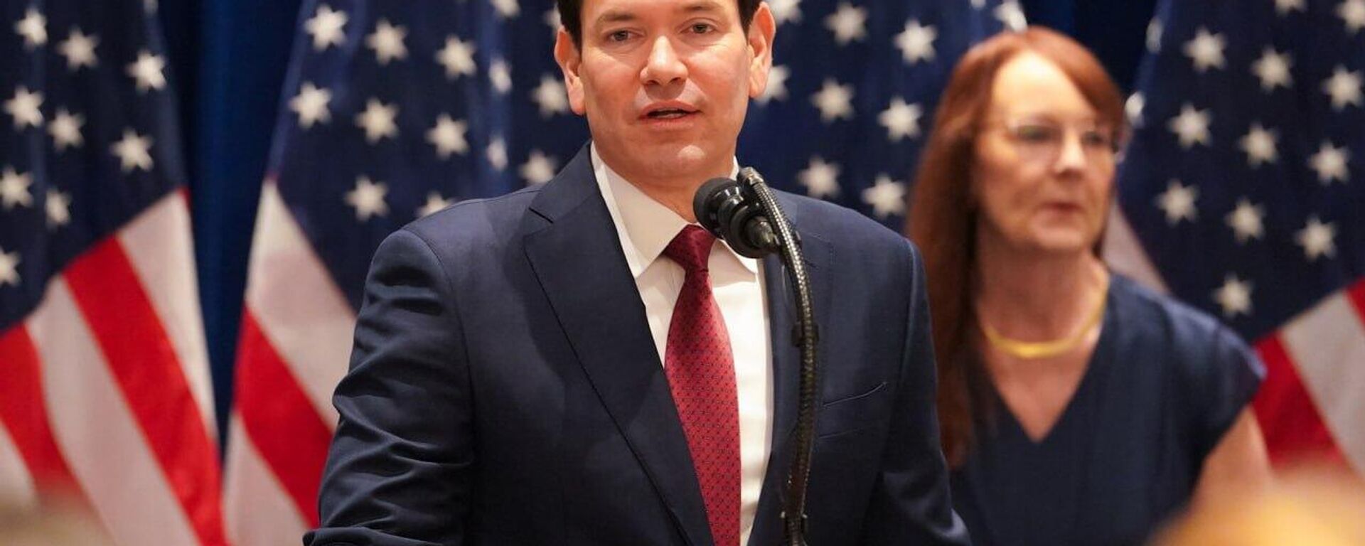 Secretario de Estado de EEUU: Debemos mantener relaciones respetuosas con China - Sputnik Mundo, 1920, 27.07.2025