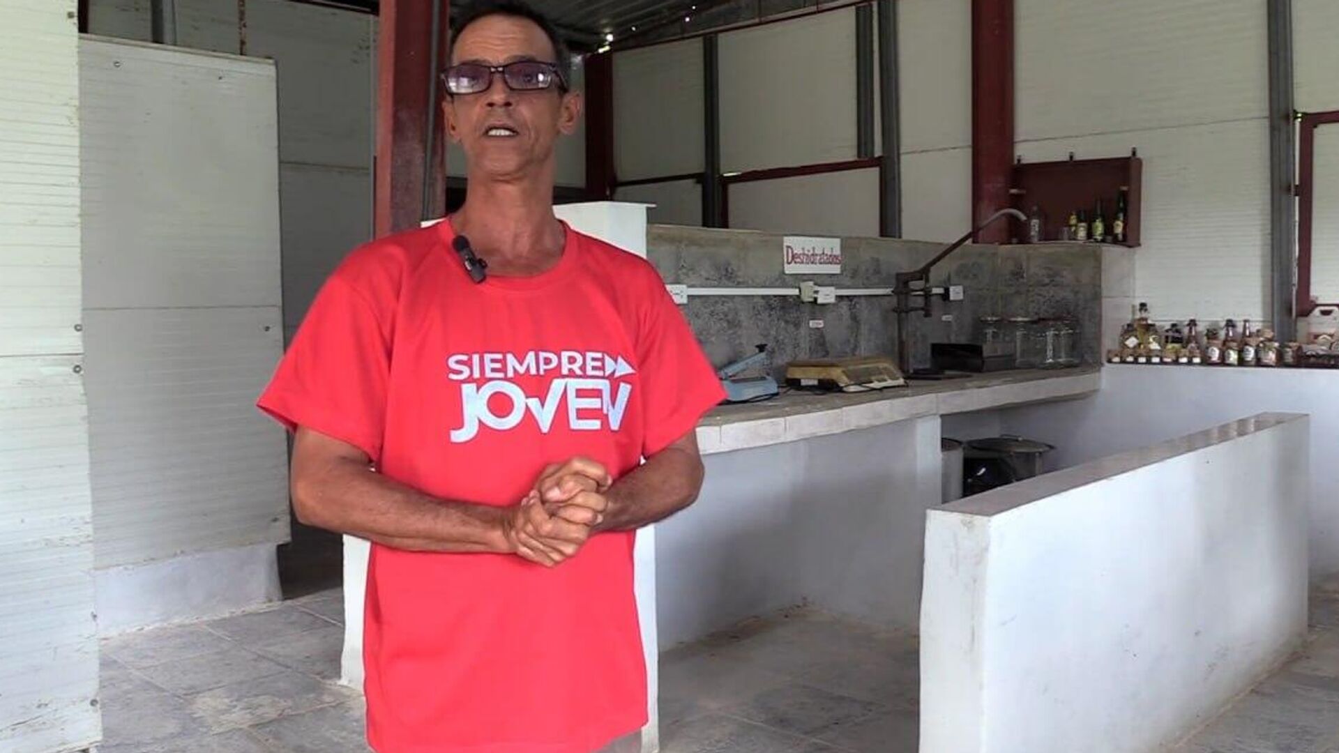 Los cubanos realizan emprendimientos con productos saludables. Los cubanos realizan emprendimientos con productos saludables. - Sputnik Mundo, 1920, 29.07.2025