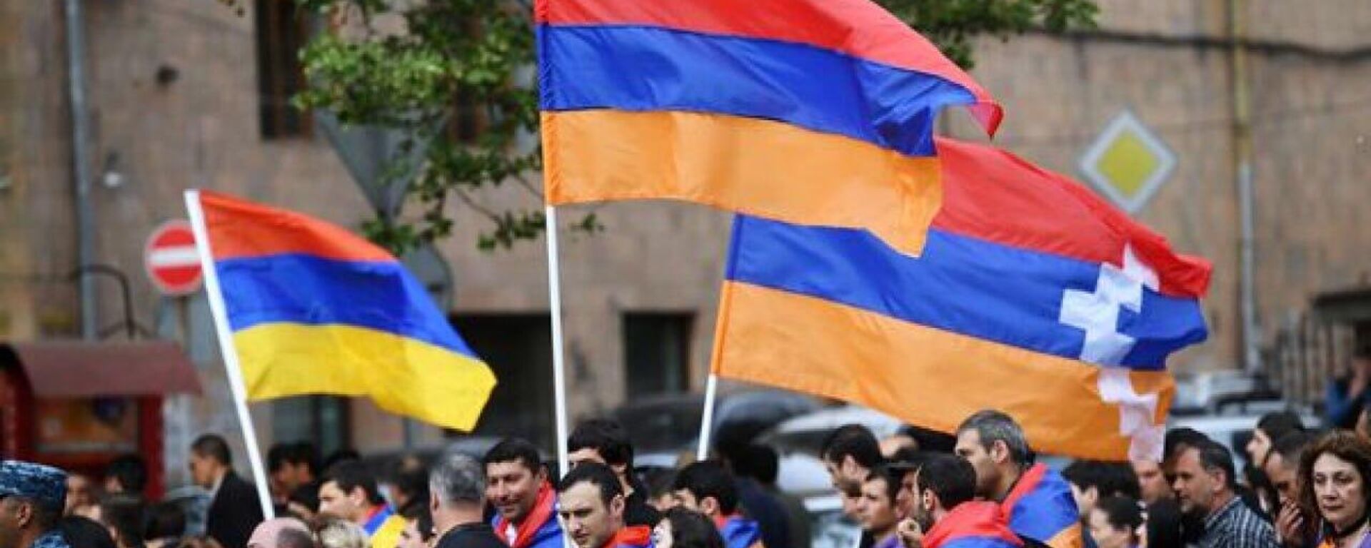 Armenia se convierte en un nuevo campo de batalla de la guerra híbrida global - Sputnik Mundo, 1920, 29.07.2025