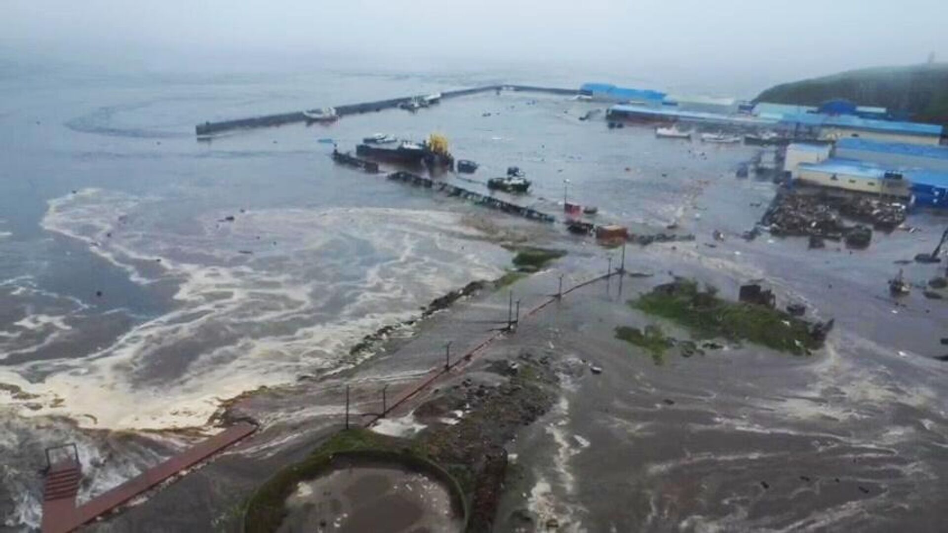 Las consecuencias del terremoto en Kamchatka Las consecuencias del terremoto en Kamchatka - Sputnik Mundo, 1920, 30.07.2025
