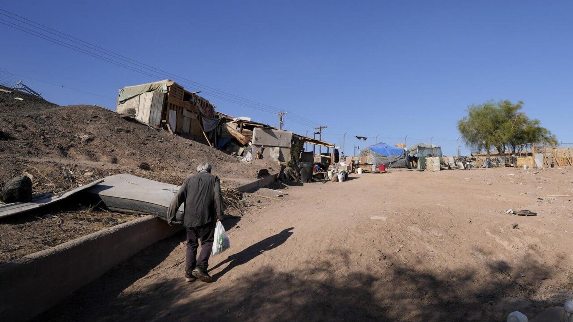 Ingreso de familias ricas en México es 14 veces mayor que las pobres Ingreso de familias ricas en México es 14 veces mayor que las pobres - Sputnik Mundo, 1920, 30.07.2025