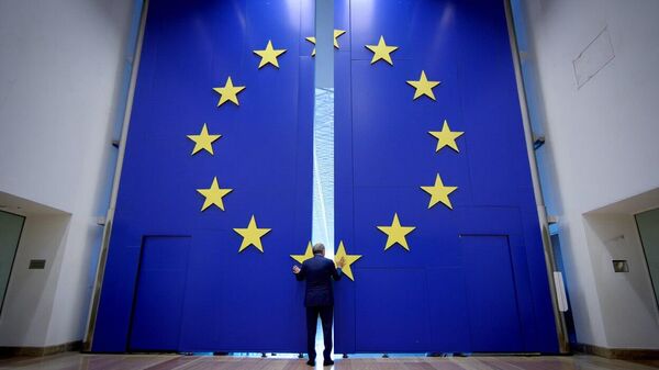 Dañándose a sí mismo: ¿cómo Pashinián socava el respaldo de la UE con sus propias manos? (Parte 1 / Parte 2 / Parte 3) - Sputnik Mundo