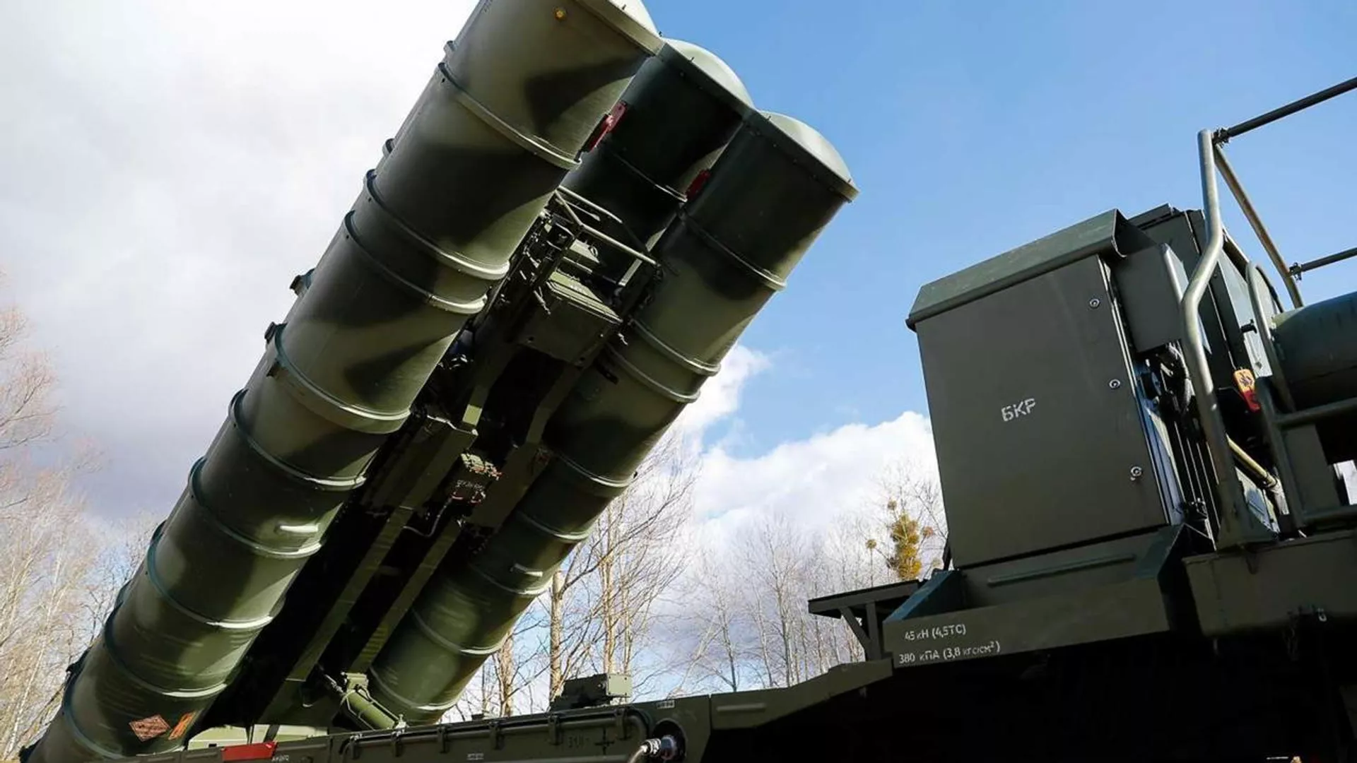 🪖 La defensa antiaérea rusa derriba 60 drones ucranianos 🪖 La defensa antiaérea rusa derriba 60 drones ucranianos - Sputnik Mundo, 1920, 01.08.2025