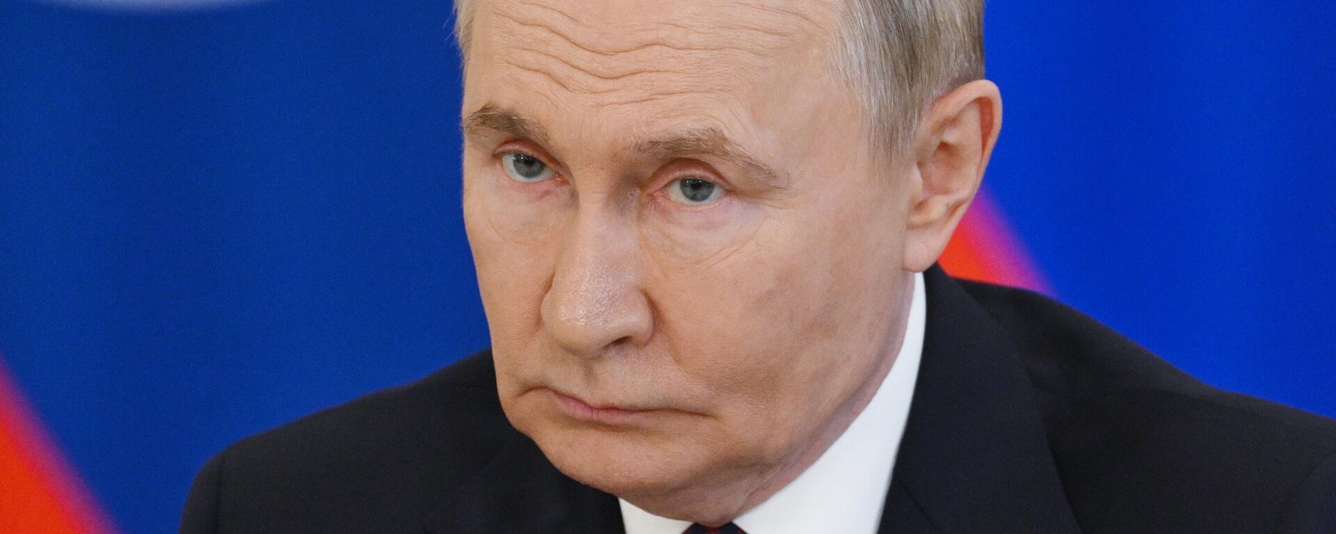 Vladímir Putin, presidente ruso   - Sputnik Mundo, 1920, 04.12.2025