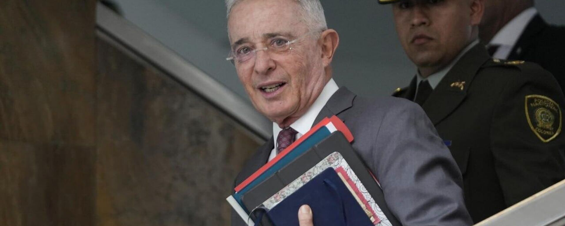Uribe apelará su condena de 12 años de prisión domiciliaria - Sputnik Mundo, 1920, 01.08.2025