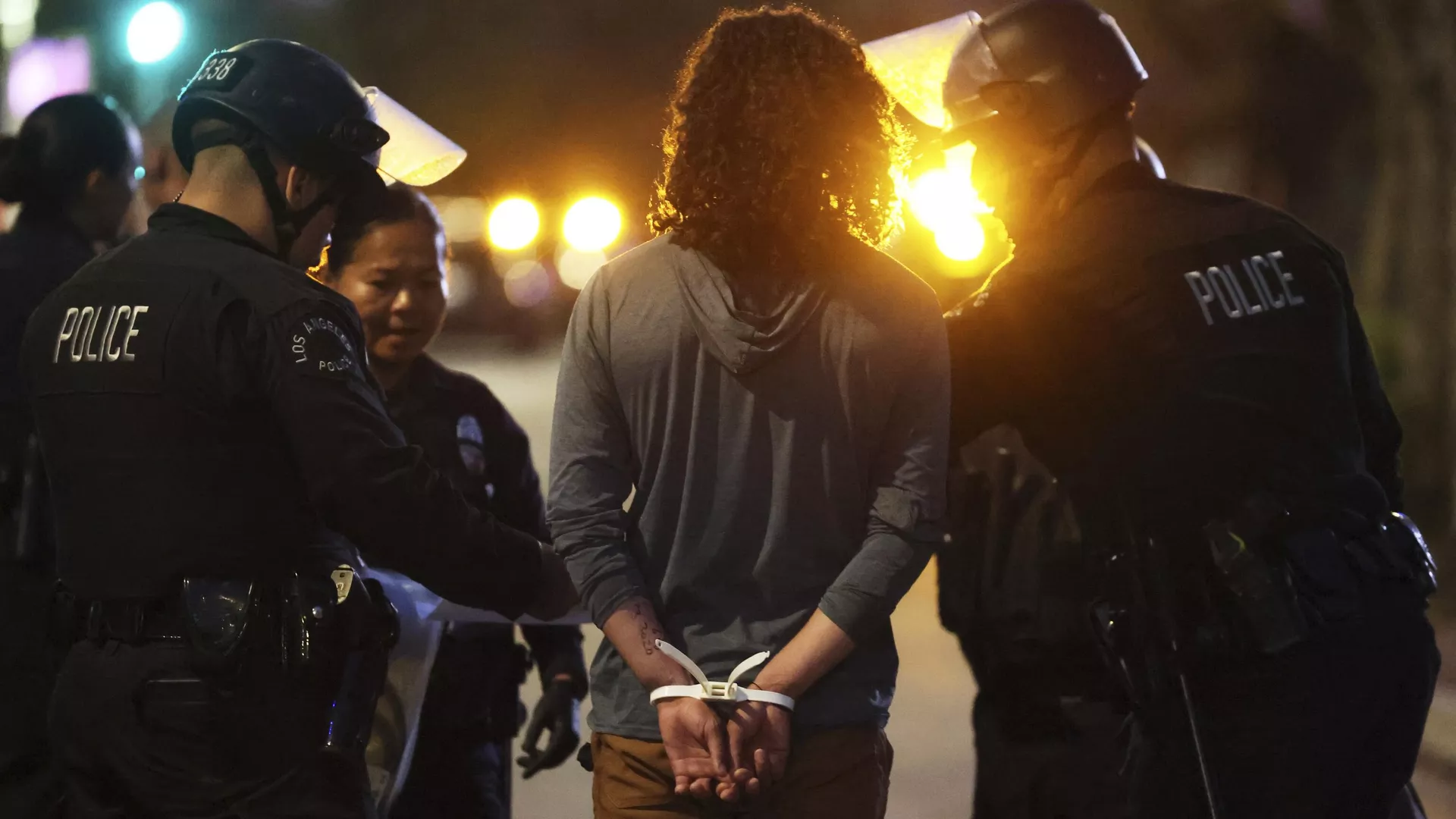 Las redadas en California se realizaron contra los migrantes. - Sputnik Mundo, 1920, 05.08.2025