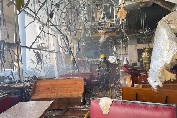 Explota plaza comercial en sureste de México Explota plaza comercial en sureste de México - Sputnik Mundo