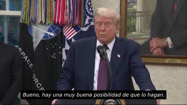 El presidente estadounidense puntualizó que las conversaciones entre Washington y Moscú han sido muy buenas, especialmente tras el encuentro del enviado especial de EEUU, Steve Witkoff, con el mandatario ruso, Vladímir Putin - Sputnik Mundo