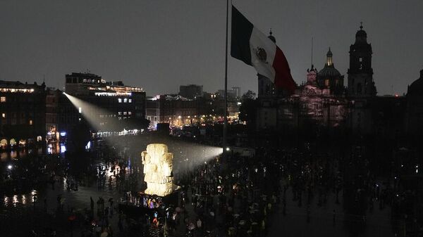 Zócalo de la Ciudad de México en el marco de los festejos por los 700 años de la fundación de México-Tenochtitlán (imagen ilustrativa)  - Sputnik Mundo