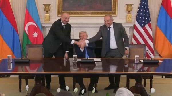 Puntos clave de la declaración de Trump en la cumbre Armenia-Azerbaiyán: - Sputnik Mundo