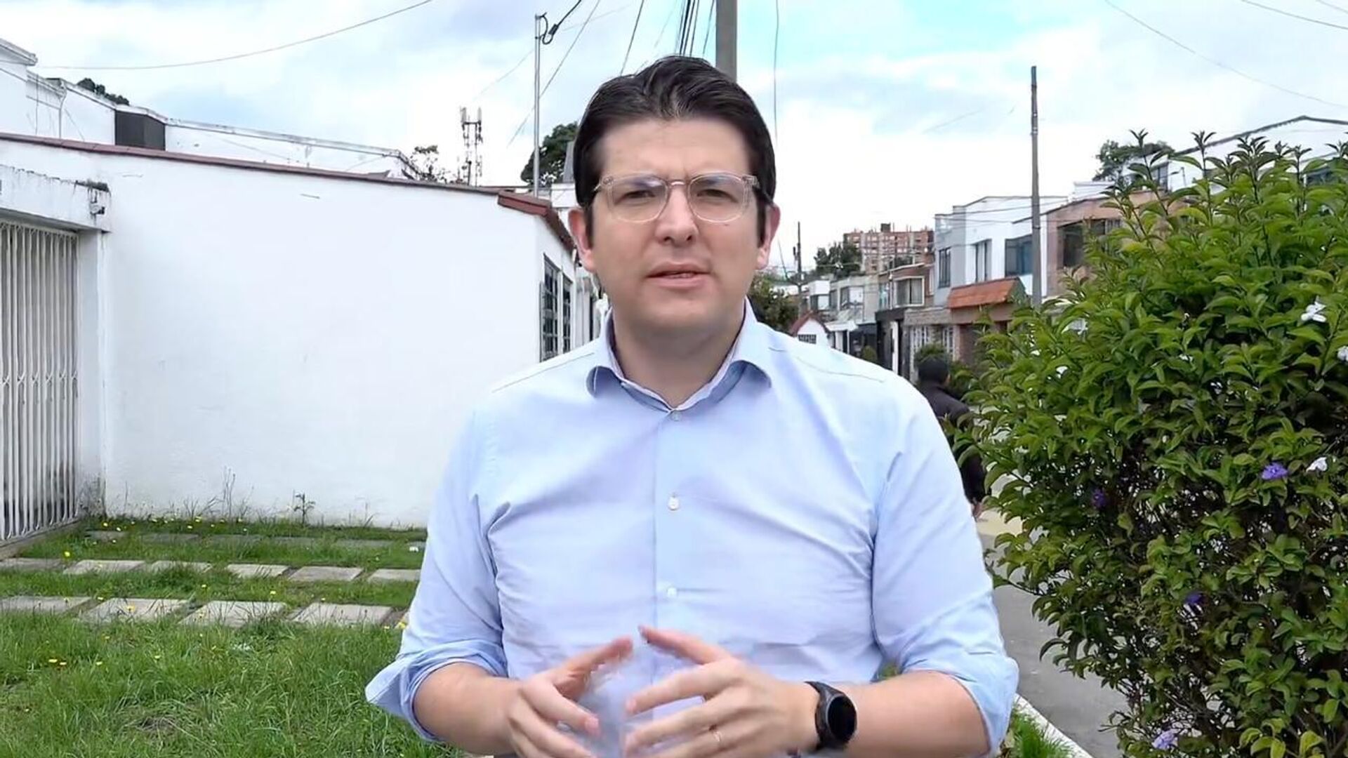 Miguel Uribe se encuentra en condición crítica por un derrame en el sistema nervioso central Miguel Uribe se encuentra en condición crítica por un derrame en el sistema nervioso central - Sputnik Mundo, 1920, 10.08.2025