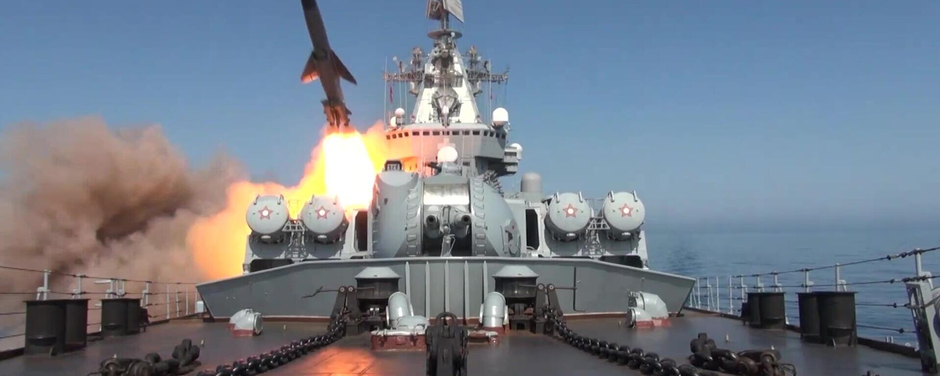 Lanzamiento de un misil de crucero desde un buque de guerra ruso - Sputnik Mundo, 1920, 10.08.2025