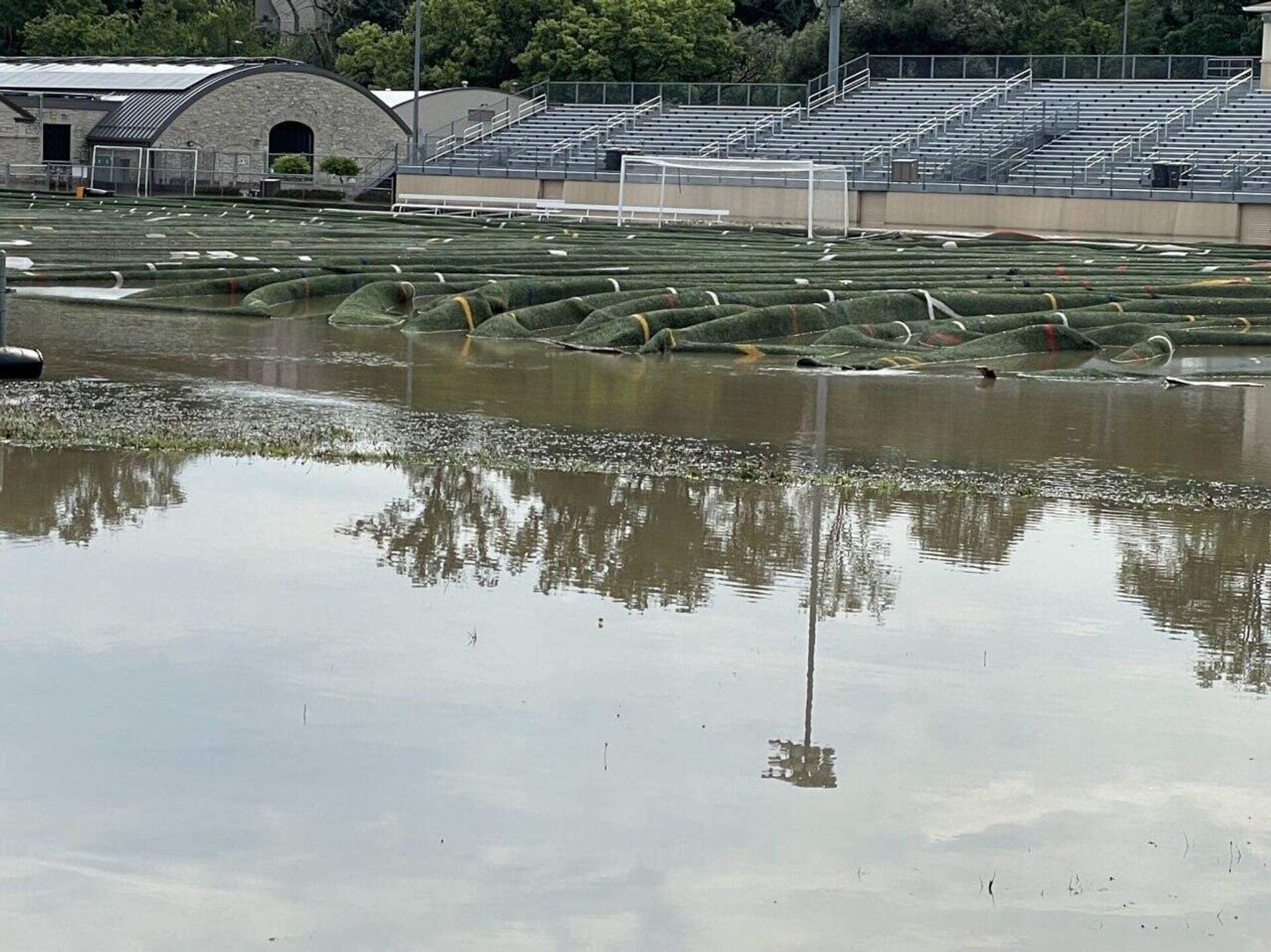 Wisconsin bajo el agua Wisconsin bajo el agua - Sputnik Mundo, 1920, 11.08.2025