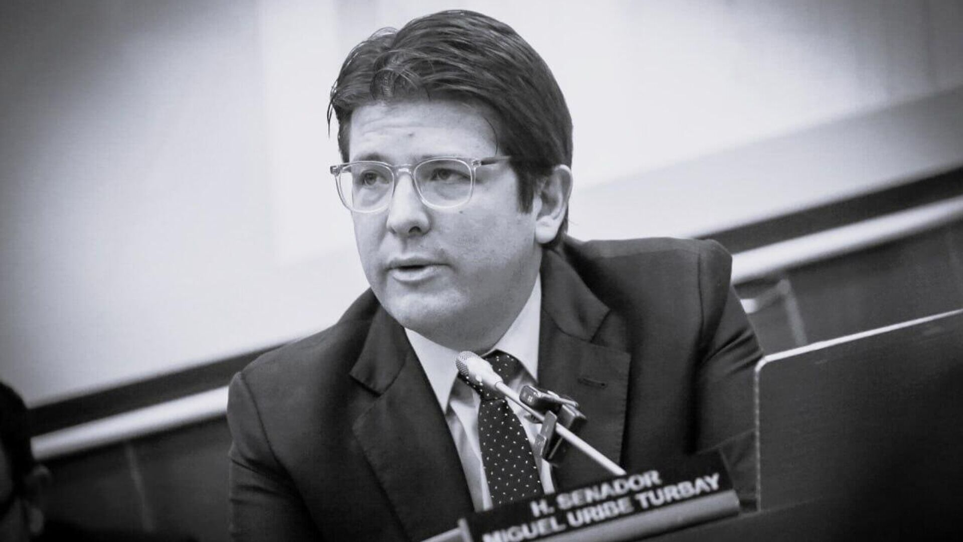 Muere el senador colombiano Uribe tras atentado en junio Muere el senador colombiano Uribe tras atentado en junio - Sputnik Mundo, 1920, 11.08.2025