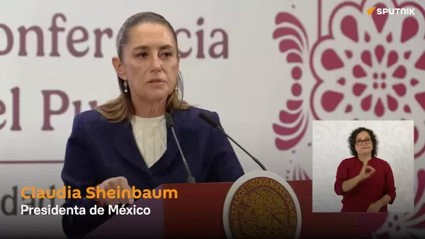 Sheinbaum recita una estrofa del Himno Nacional para reiterar que México es un país soberano - Sputnik Mundo