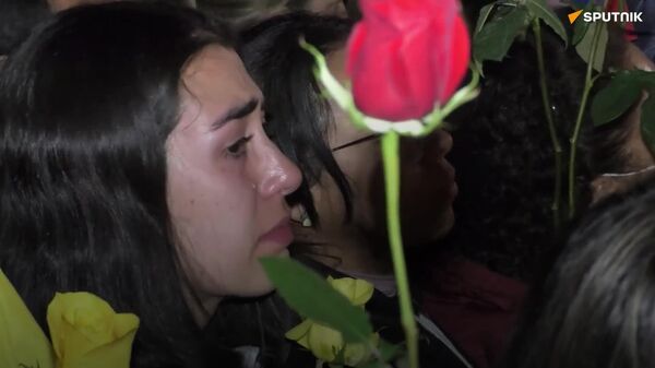 Conmoción en Colombia tras la muerte del aspirante presidencial Miguel Uribe - Sputnik Mundo