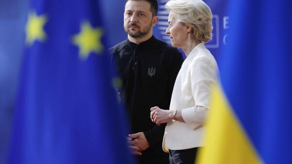 Europa está detrás de la campaña de Kiev para frustrar la cumbre Putin-Trump en Alaska - Sputnik Mundo