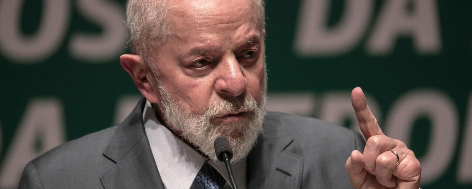 Nuestra soberanía es intocable: Lula responde a Trump que nadie en Brasil está atacando a los derechos humanos - Sputnik Mundo, 1920, 13.08.2025