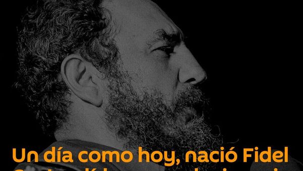 #UnDíaenlaHistoria⌛| Hoy se cumplen 99 años del nacimiento de Fidel Castro - Sputnik Mundo