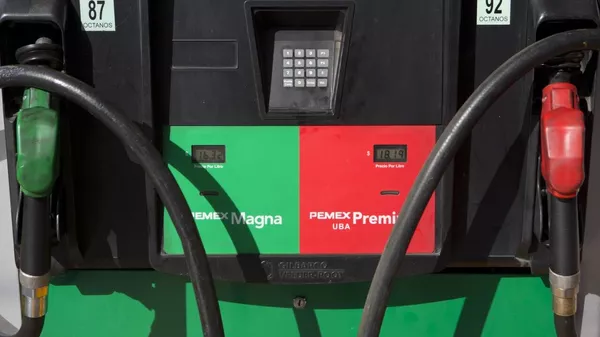 ¿Hay desabasto de gasolina en México? - Sputnik Mundo