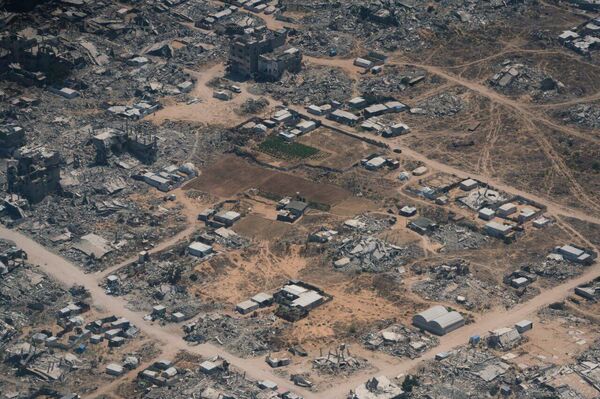 Gaza en ruinas: Fotografías aéreas revelan la destrucción total de la Franja de Gaza Gaza en ruinas: Fotografías aéreas revelan la destrucción total de la Franja de Gaza - Sputnik Mundo