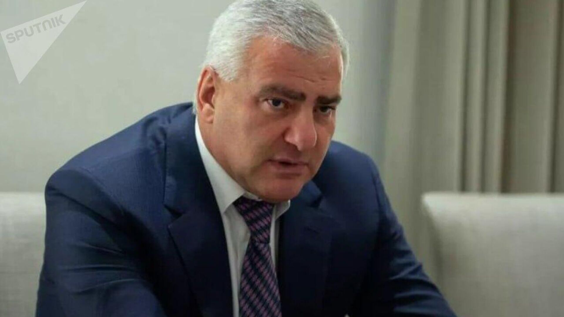 Filántropo y defensor de valores tradicionales: conoce al empresario Samvel Karapetián, encarcelado en Armenia Filántropo y defensor de valores tradicionales: conoce al empresario Samvel Karapetián, encarcelado en Armenia - Sputnik Mundo, 1920, 15.08.2025