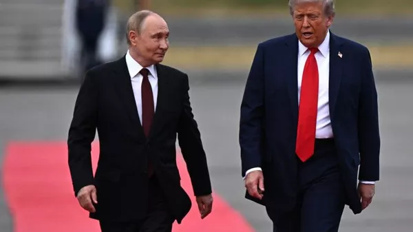 Así fueron los primeros minutos del encuentro entre Putin y Trump desde el ojo de los corresponsales de Sputnik Así fueron los primeros minutos del encuentro entre Putin y Trump desde el ojo de los corresponsales de Sputnik - Sputnik Mundo
