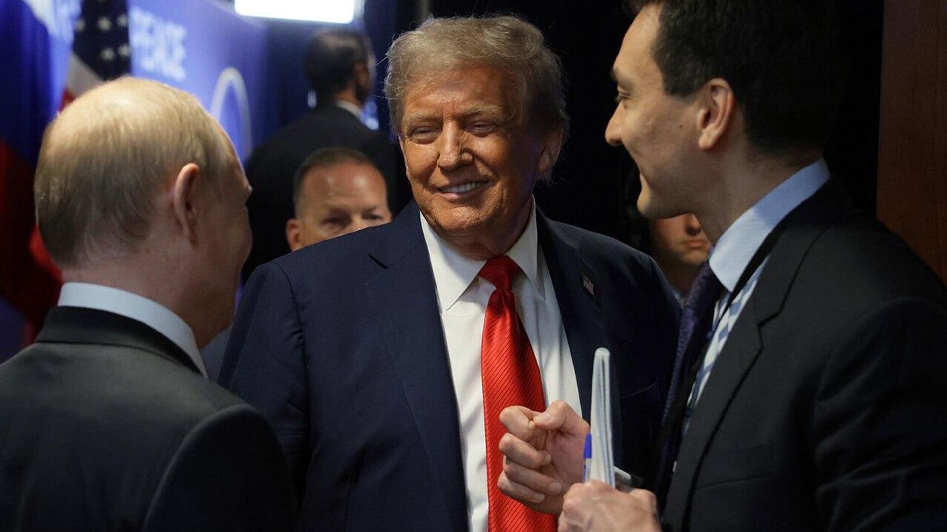 ¿Por qué la cumbre Putin-Trump genera tanta rabieta en todo el fragmentado Occidente colectivo? ¿Por qué la cumbre Putin-Trump genera tanta rabieta en todo el fragmentado Occidente colectivo? - Sputnik Mundo, 1920, 16.08.2025